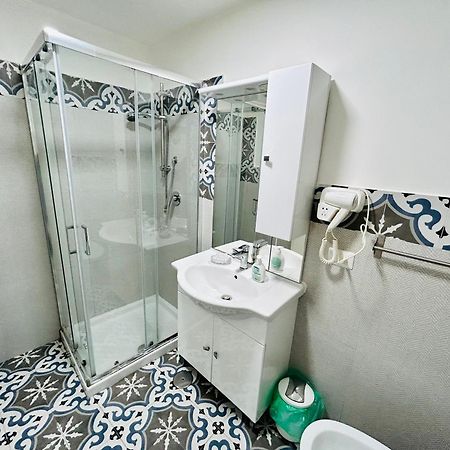 Tribunali apartments Napoli Bagian luar foto