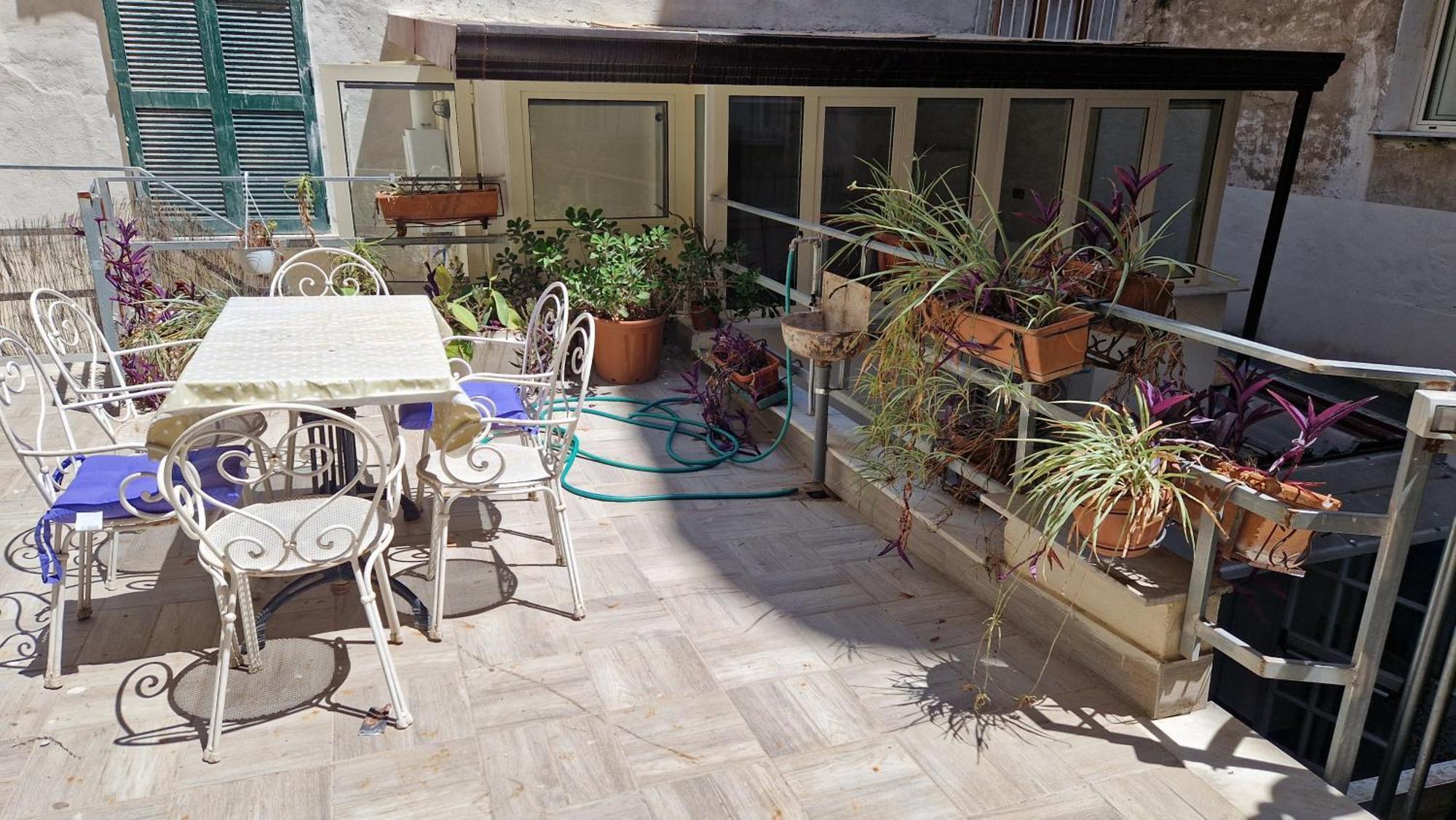 Tribunali apartments Napoli Bagian luar foto